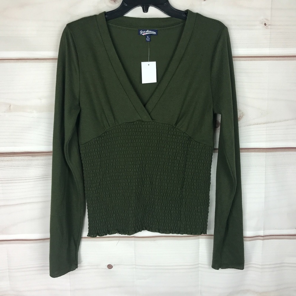 Freshman Top Juniors XL Womens Smocked Long Sleeve V-Neck Green Blouse Pullover